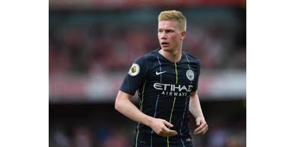 De Bruyne regressa com uma grande vitória